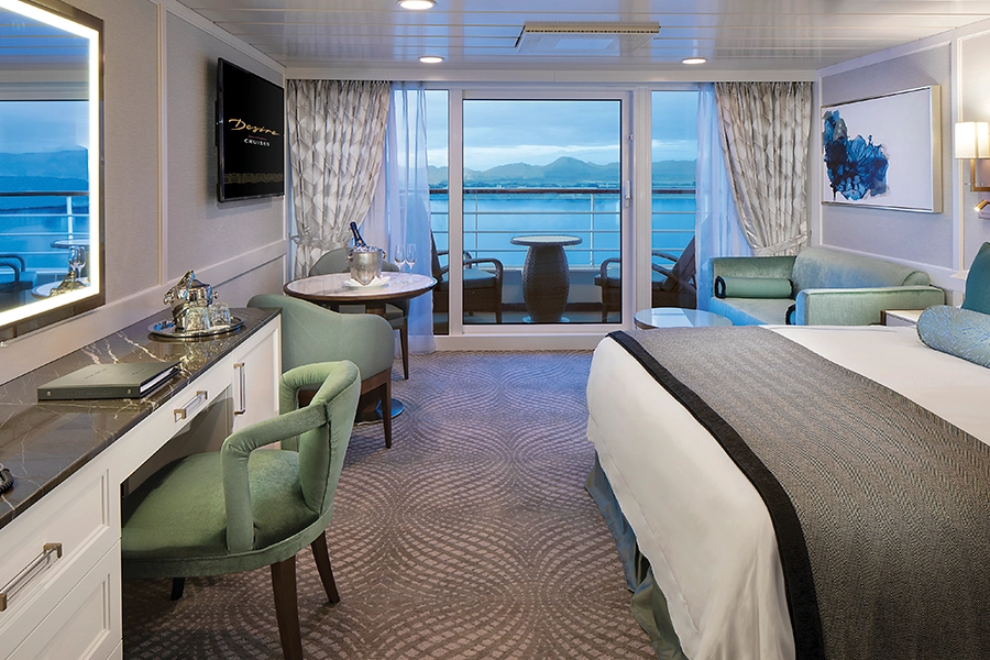 Desire-Cruises-Nautica-Suites-Penthouse-Suite-01-900x600px