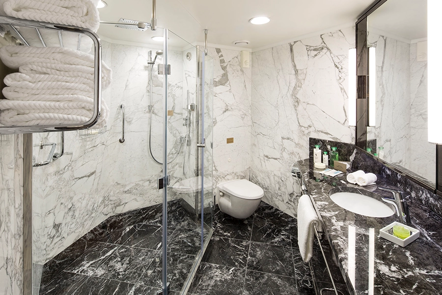 Desire-Cruises-Nautica-Suites-Vista-Owners-01-900x600px