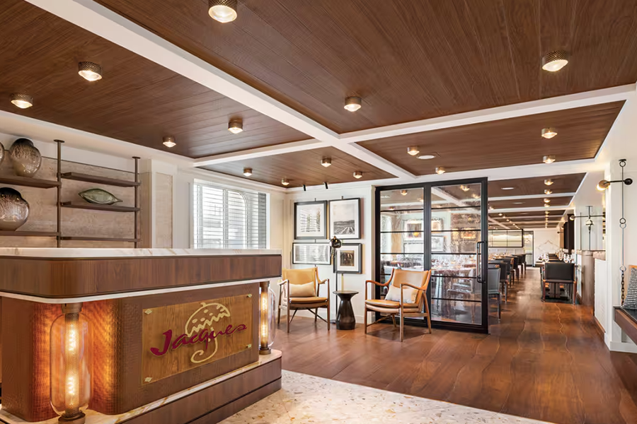 Desire Cruises DLMC Restaurantes Bars Jacques