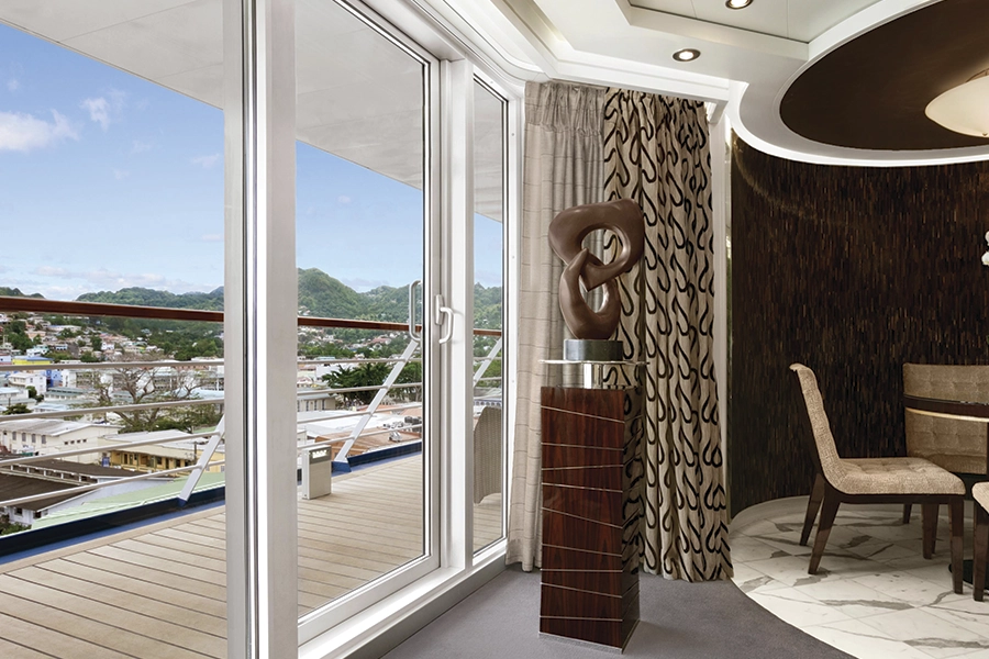 Desire-Cruises-DHSC28-cabins-Oceania-Suite-01-900x600px