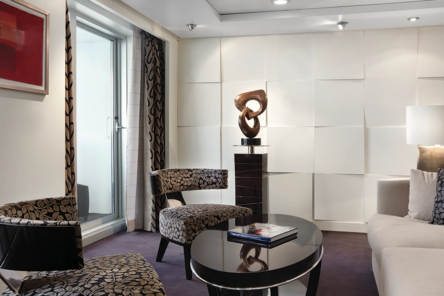 Desire-Cruises-DHSC28-cabins-Oceania-Suite-04-900x600px