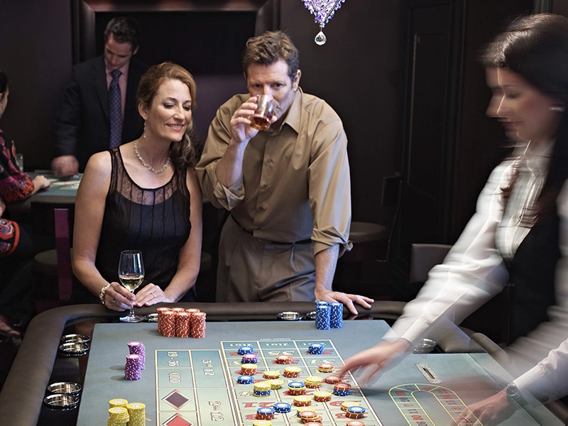 Desire-Cruises-Oceania-Fleet-Riviera-13-800x600px